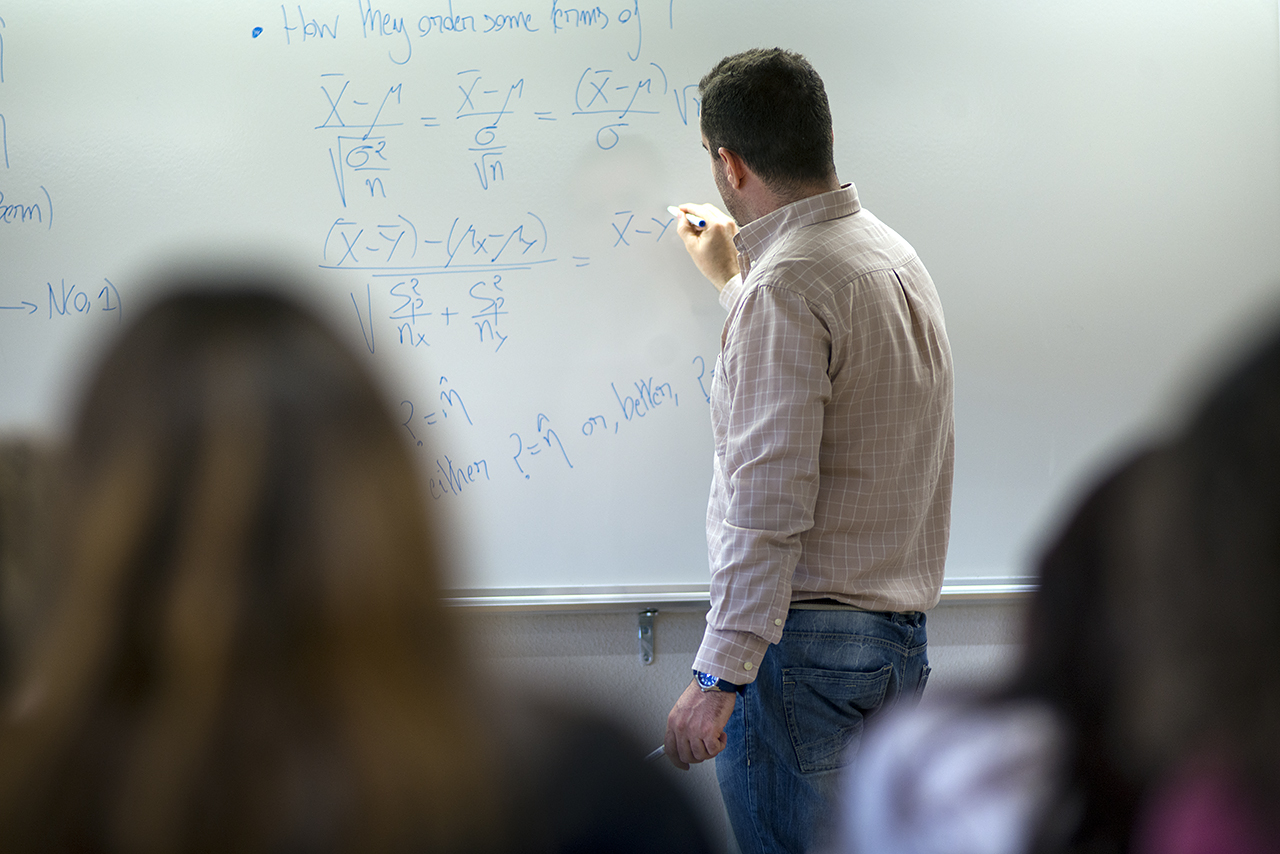 De las matemáticas a la sociedad: el camino de la divulgación